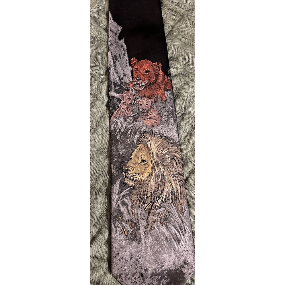 VTG Animal Kingdom Men Poly Tie Wildlife Lions  Multicolor Novelty